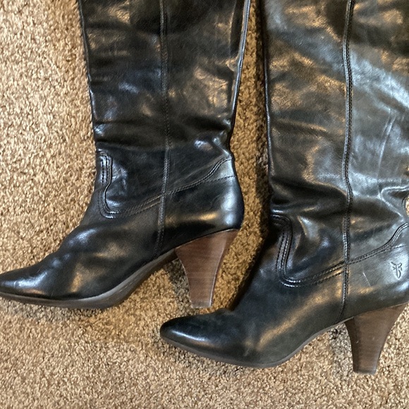 Black Leather Women’s Frye Heeled Boots - Picture 7 of 11